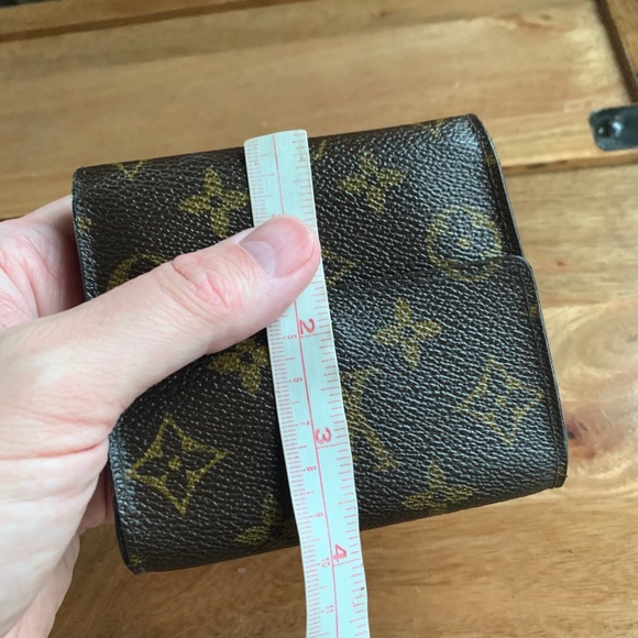 Authentic Louis Vuitton Wallet - Picture 14 of 16